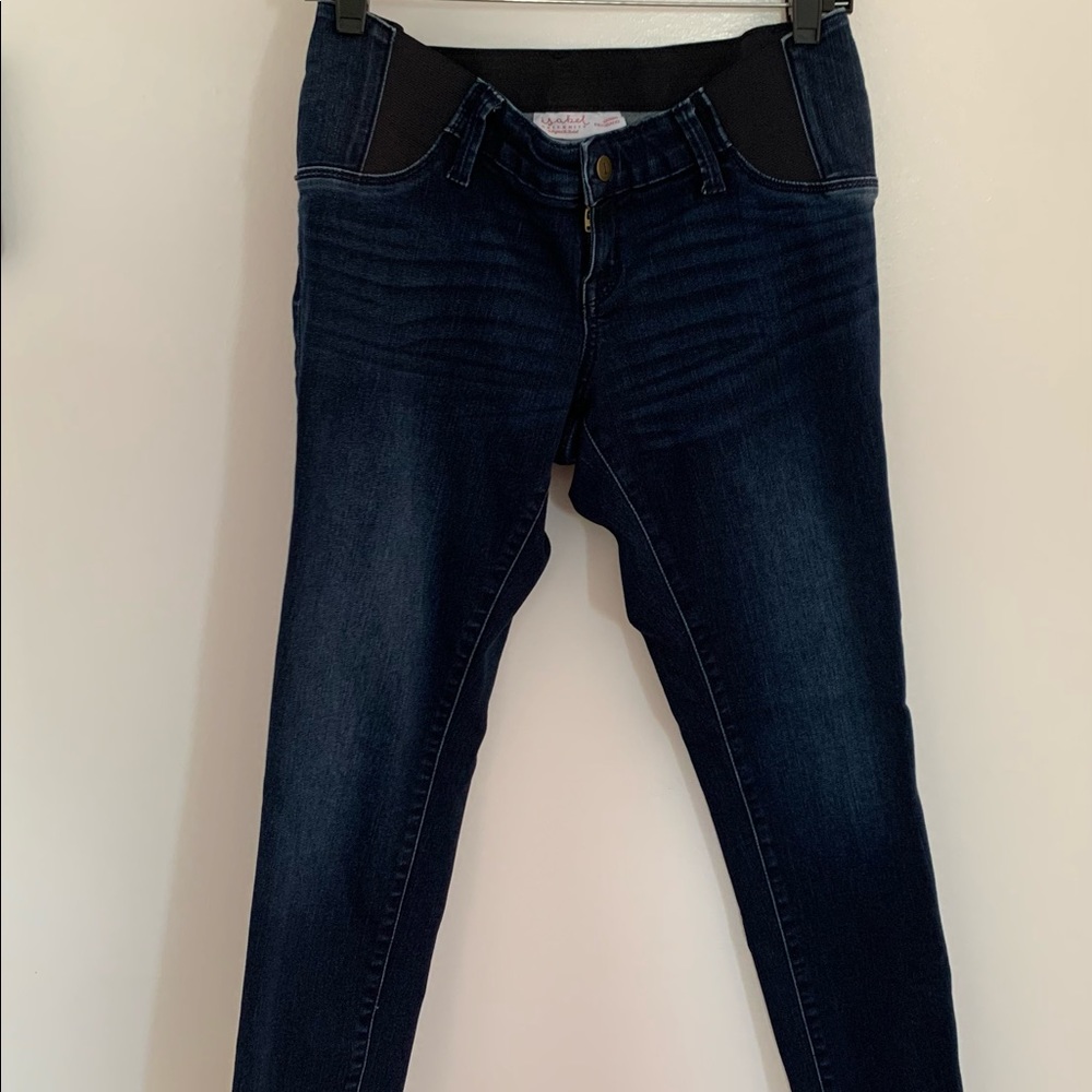 Isabel Maternity (Target) jeans. Zip/button closer, skinny leg fit. Size 6